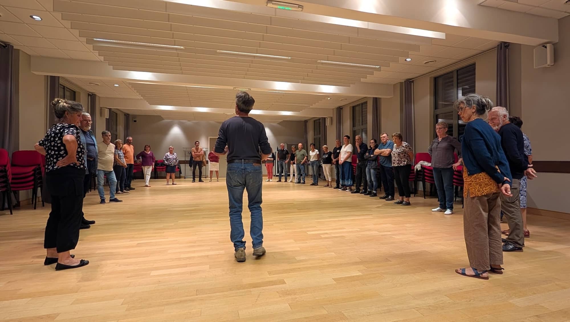Atelier de danses traditionnelles par Patrick Graval