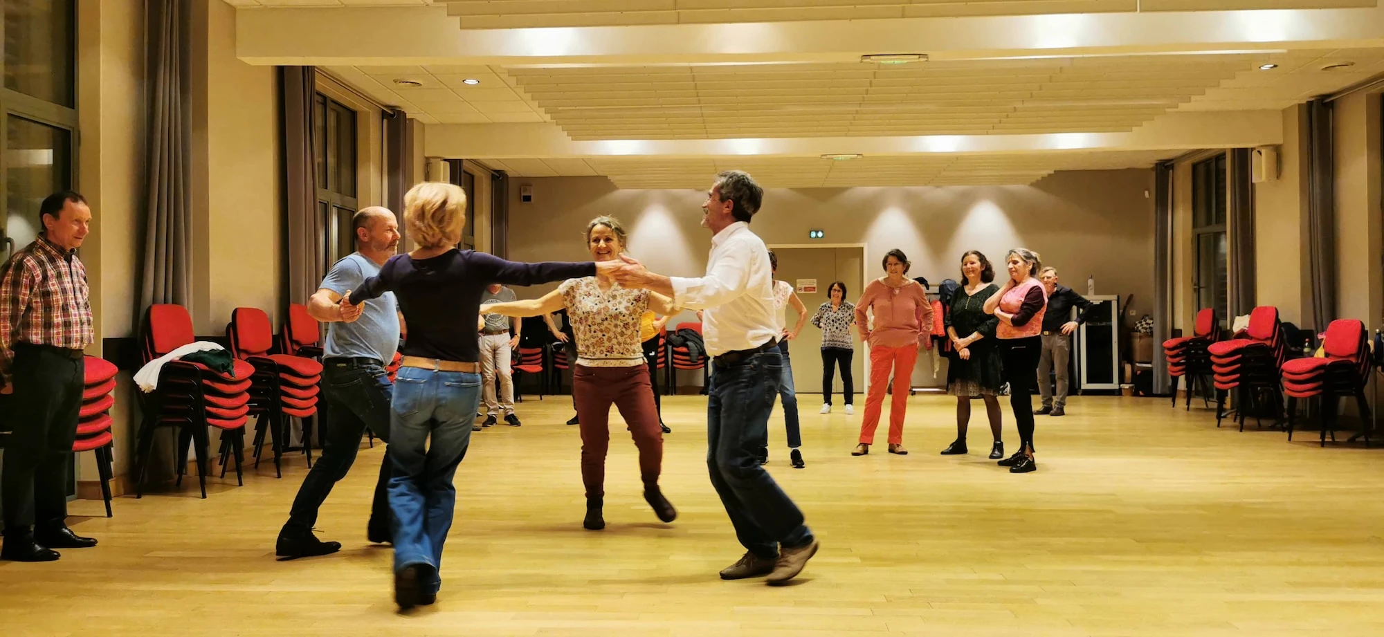 Atelier de danses traditionnelles par Patrick Graval