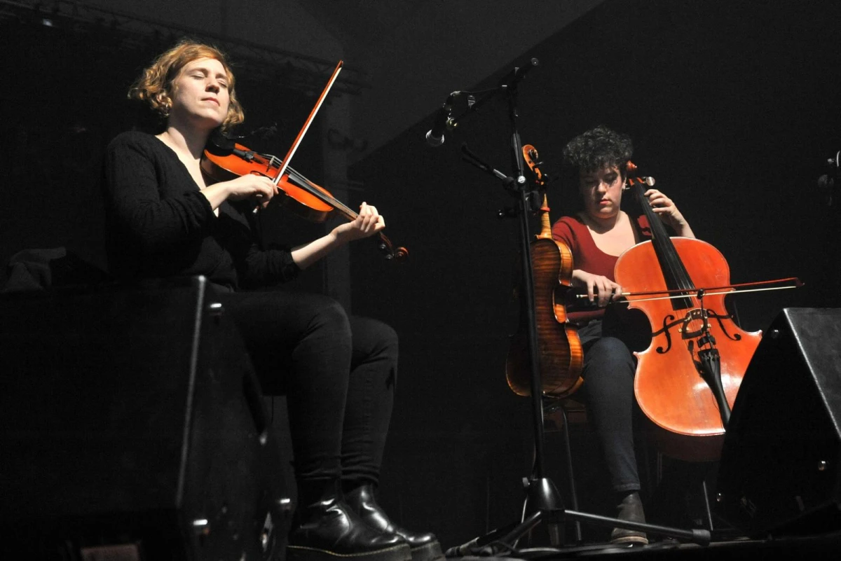 Bal Trad – Roule et ferme derrière – Duo Garenne – Trad Adi